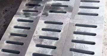 东莞 芝麻灰石材沟盖板