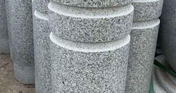 东莞 芝麻白花岗岩挡车柱、隔离柱多少钱