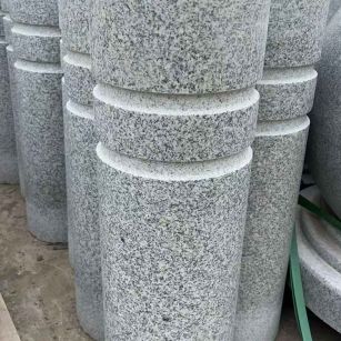 东莞 芝麻白花岗岩挡车柱、隔离柱多少钱