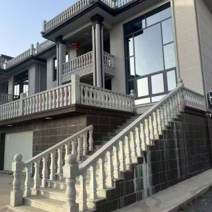 东莞 芝麻白别墅阳台栏杆，楼梯栏杆