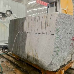 东莞 602，大花芙蓉白，绳锯加工弧形路沿石