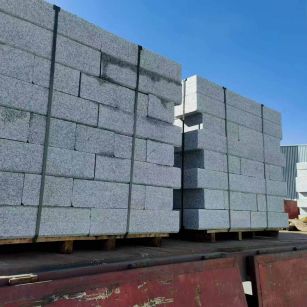 东莞 路沿石装车出货