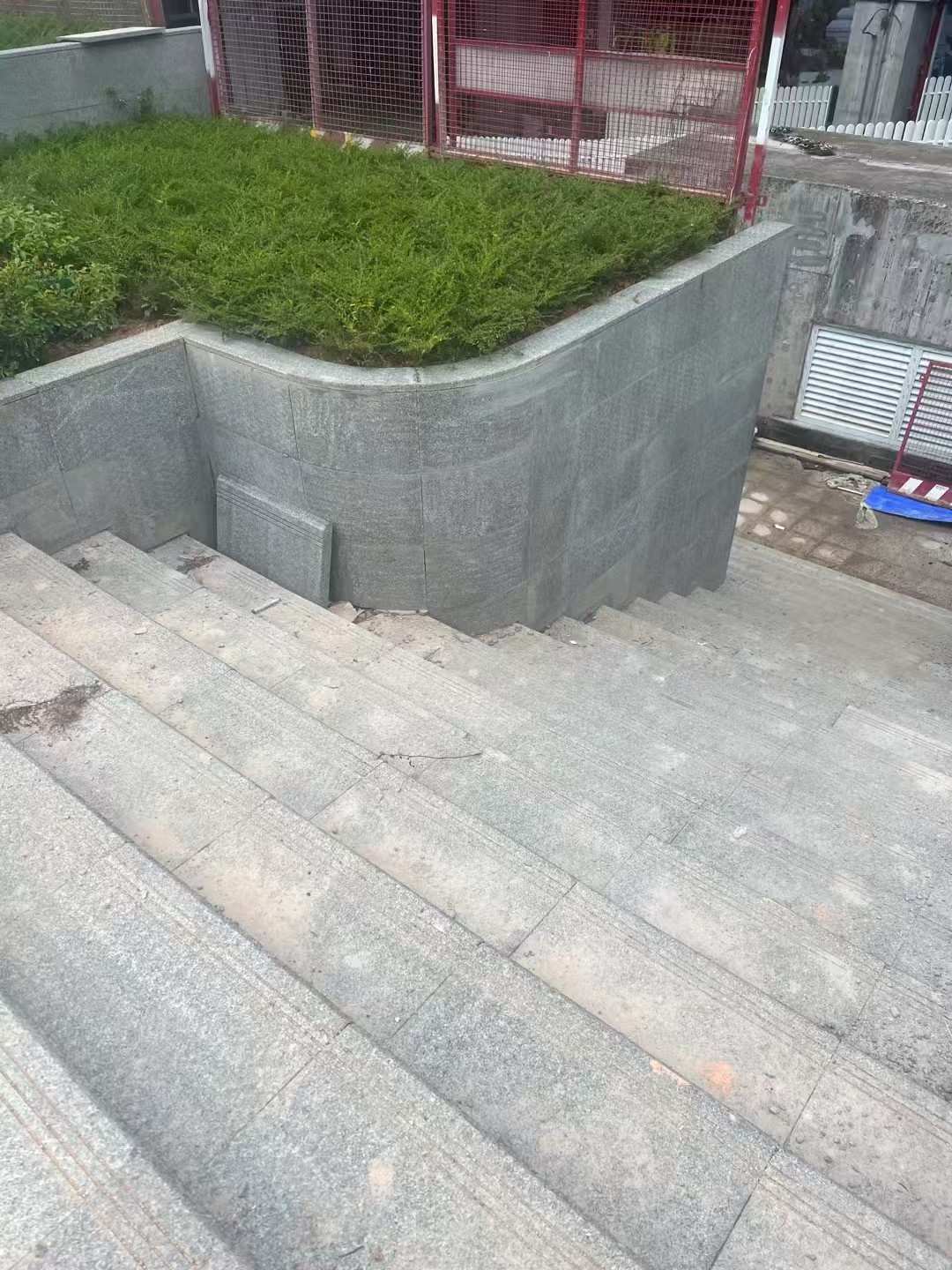 东莞 芝麻黑火烧面铺装案例