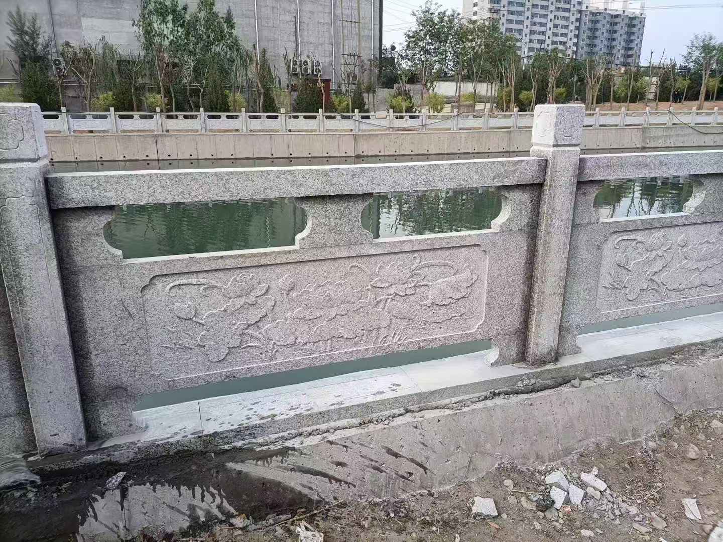 东莞 芙蓉白大花桥梁、河道，石材栏杆、围栏、护栏