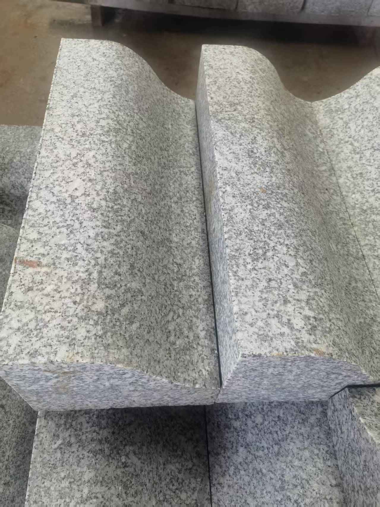 东莞芙蓉白S型拉丝面路沿石