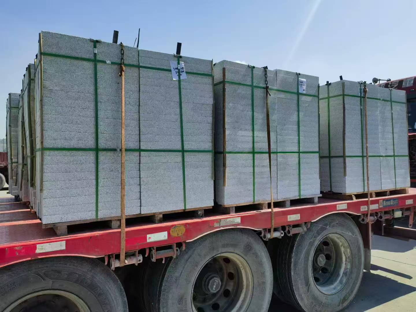 东莞 芝麻白花岗岩地铺石