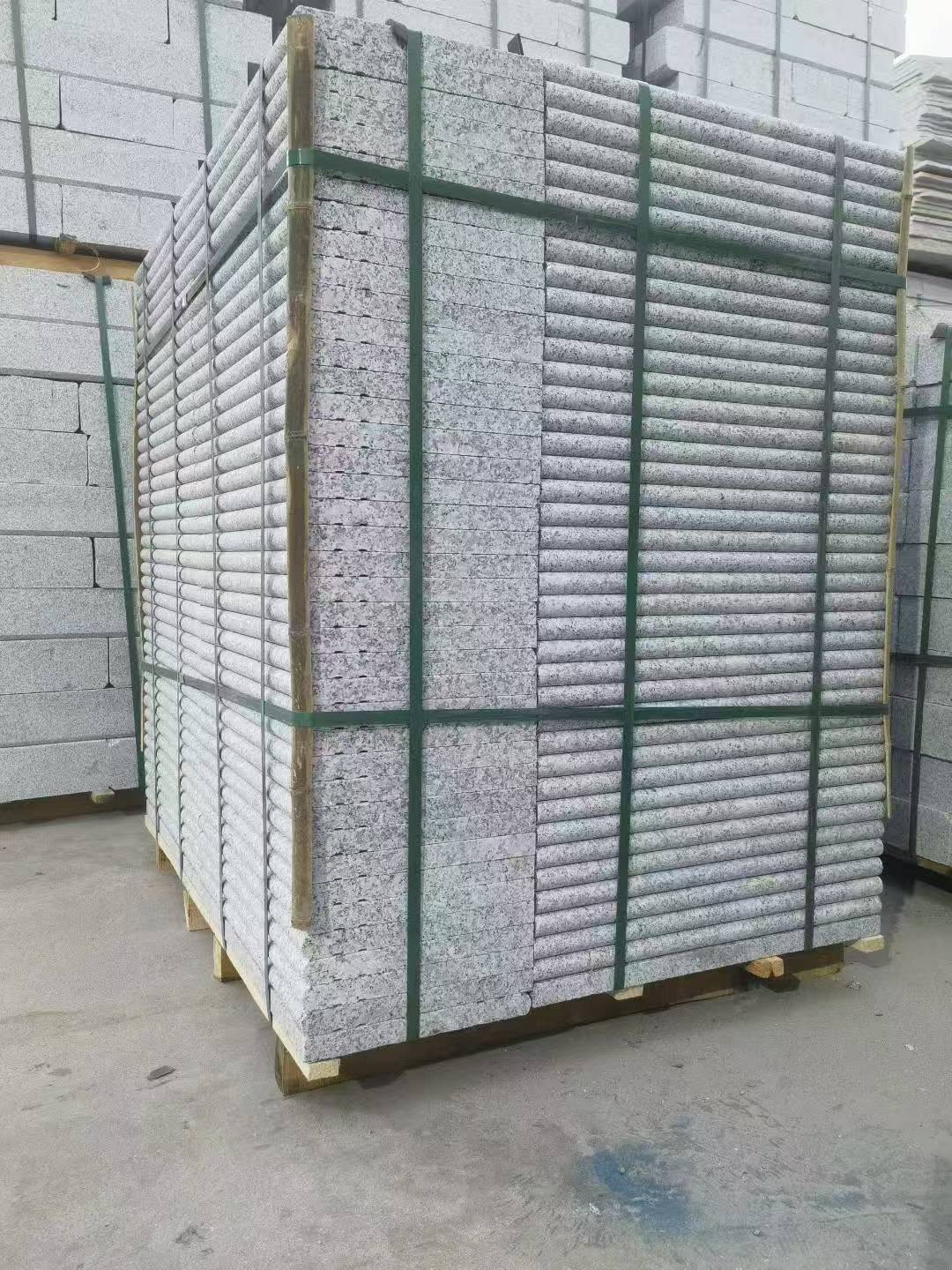 东莞 芙蓉白3公分厚磨圆边、拉槽，楼梯踏步