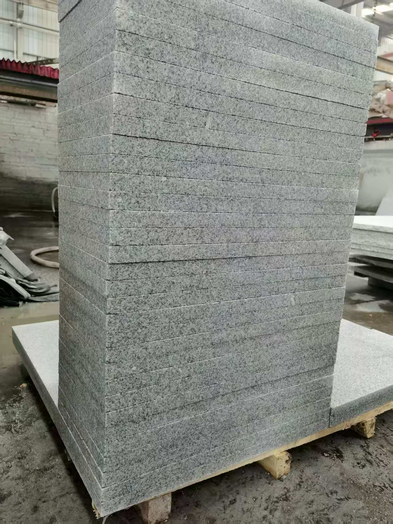 东莞 花岗岩 地铺成品300*600，尺寸标准、厚薄均匀